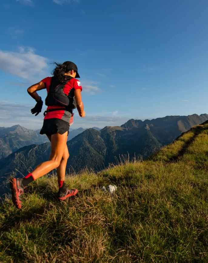 image plan large trail en montagne